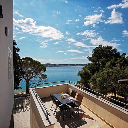 Sea Front Apartments Ivana Rogoznica  Exterior photo